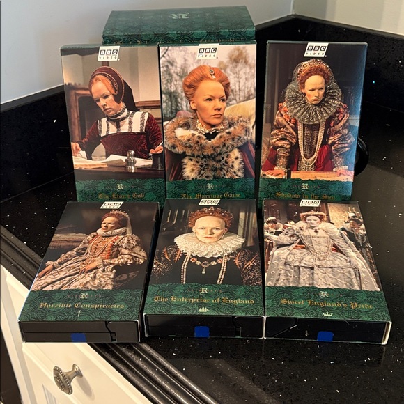 BBC Video - Elizabeth R (VHS, 1995, 6-Tape Set) Glenda Jackson Historical Drama - Picture 2 of 13